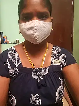 Snapshot of Tamil-vithya69 chatting on April 2, 10:18 pm Tamil-vithya69 online show from April 2, 10:18 pm