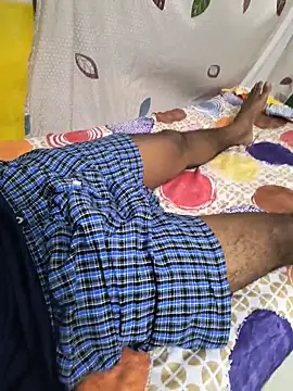 Snapshot of pinkdickmallu chatting on April 5, 5:10 pm pinkdickmallu online show from April 5, 5:10 pm