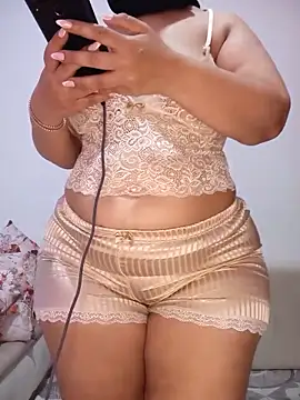 Sexy yassimna online show from June 4, 11:27 am