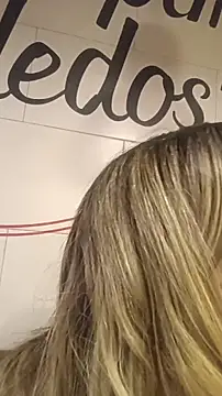 Snapshot of jenny_Dream_ chatting on April 30, 4:52 am jenny Dream online show from April 30, 4:52 am