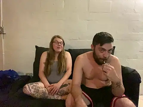 inkeddoll online show from April 2, 1:58 am