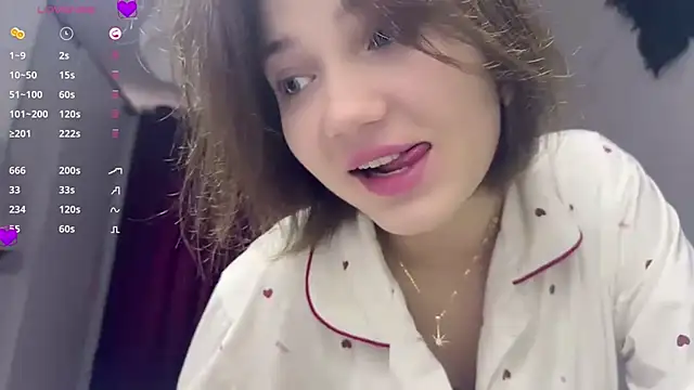 Cute Capricee online show from April 19, 10:03 am