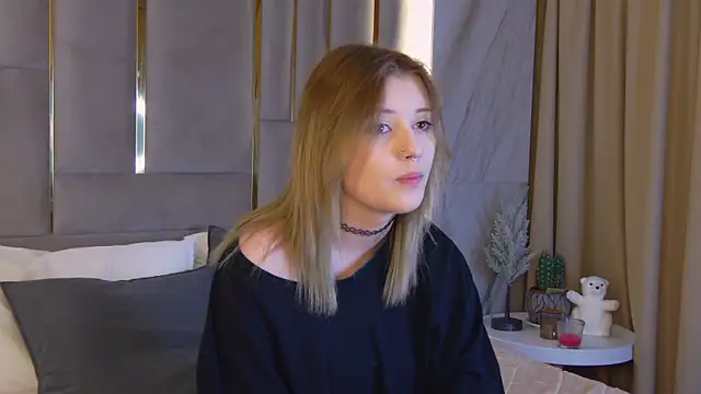 Mila blum online show from May 7, 6:13 pm