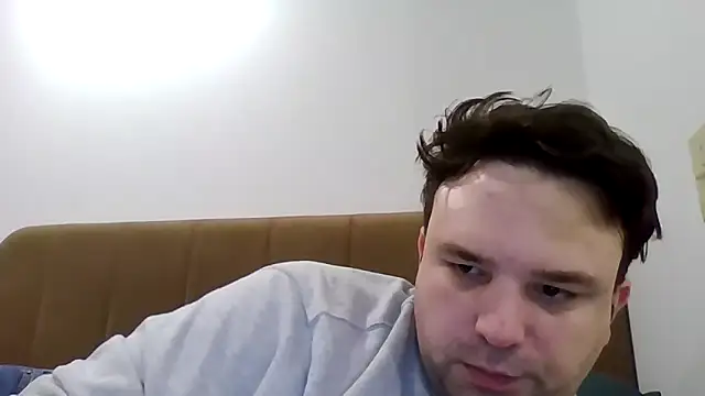 rainyxnightshade online show from April 9, 11:32 pm