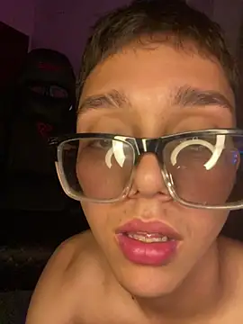 Alex teen 20c online show from April 6, 4:46 am