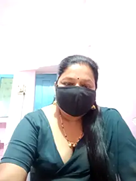 Snapshot of PINKI_024 chatting on April 14, 5:46 am PINKI 024 online show from April 14, 5:46 am