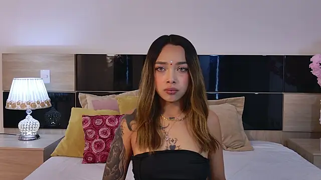 LaraBelmon online show from May 9, 9:09 pm