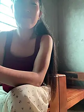 Snapshot of Huonglyna chatting on June 26, 5:56 am Huonglyna online show from June 26, 5:56 am