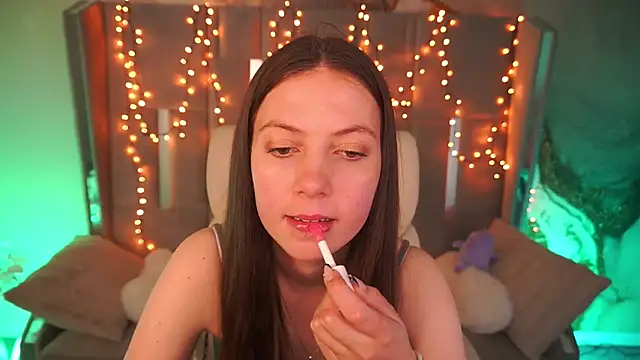 BabyLumi online show from May 7, 5:46 am