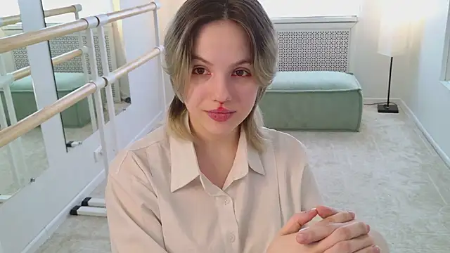 true voice online show from April 10, 2:11 pm