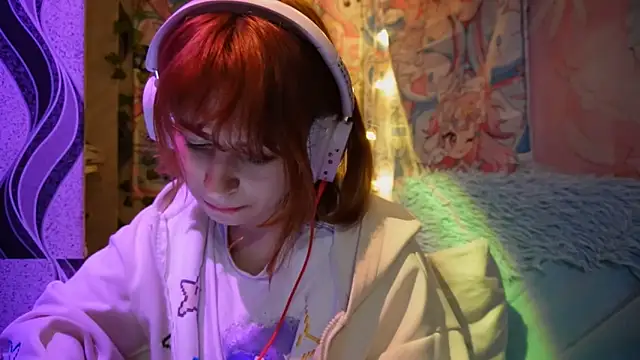 Snapshot of Janet_Vibes chatting on April 18, 7:07 pm Janet Vibes online show from April 18, 7:07 pm