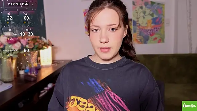 bikinibottom001 online show from April 20, 1:41 am