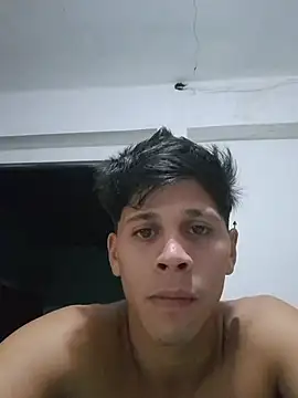 Snapshot of angelfenix3003 chatting on April 6, 12:08 am angelfenix3003 online show from April 6, 12:08 am