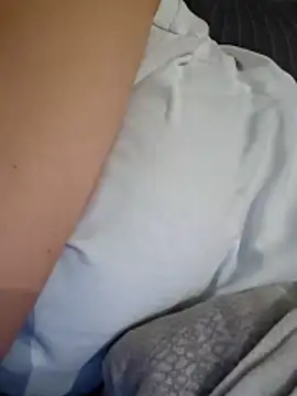 sara 41 online show from April 5, 8:28 pm