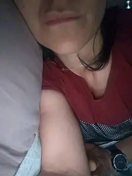 sara 41 online show from May 12, 11:46 pm