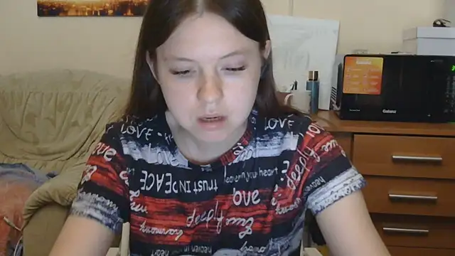 Snapshot of JessicaHolland1 chatting on June 11, 6:50 pm JessicaHolland1 online show from June 11, 6:50 pm