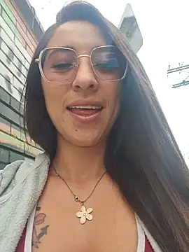 Snapshot of VALERY-94 chatting on July 9, 12:09 pm VALERY-94 online show from July 9, 12:09 pm