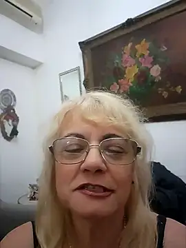 MatureElegantWidow online show from April 13, 11:54 pm
