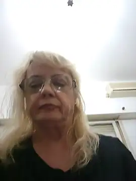 MatureElegantWidow online show from May 10, 12:16 am