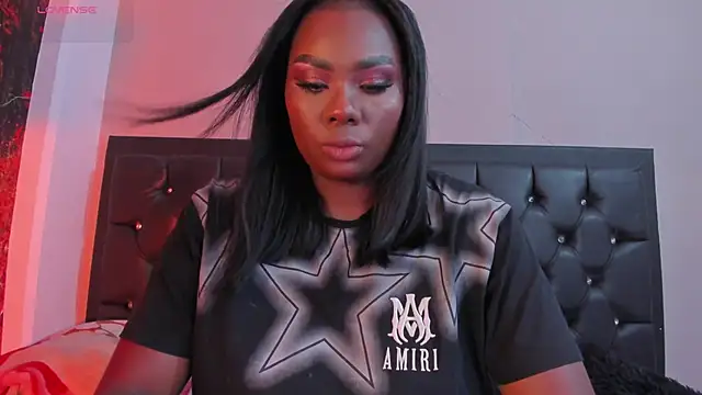 hugeboobs-ebony online show from April 27, 9:35 pm