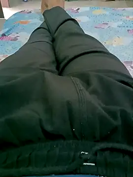 Snapshot of rajsinghfucking chatting on April 7, 5:08 am rajsinghfucking online show from April 7, 5:08 am