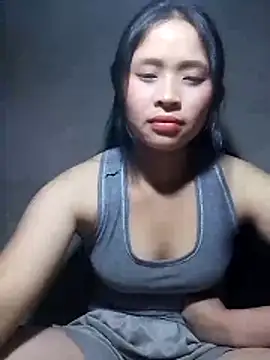 Snapshot of Liss-mimi chatting on April 6, 5:25 pm Liss-mimi online show from April 6, 5:25 pm