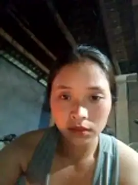 Snapshot of Liss-mimi chatting on May 21, 10:50 pm Liss-mimi online show from May 21, 10:50 pm