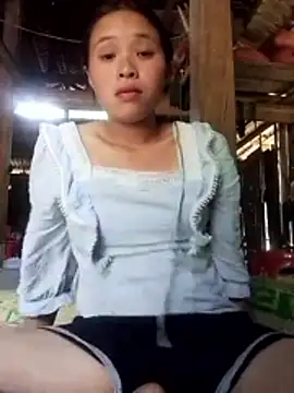 Snapshot of Liss-mimi chatting on June 14, 6:15 am Liss-mimi online show from June 14, 6:15 am