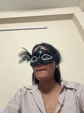 Snapshot of NaughtyTeena chatting on April 3, 12:14 pm NaughtyTeena online show from April 3, 12:14 pm