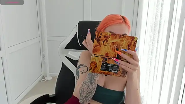 NightLeaf online show from April 12, 10:31 am