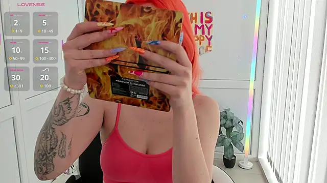 NightLeaf online show from April 24, 1:02 pm