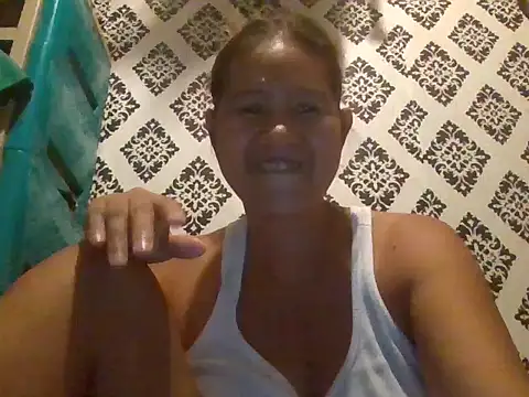 Snapshot of _SweetSmile chatting on April 19, 3:00 pm SweetSmile online show from April 19, 3:00 pm
