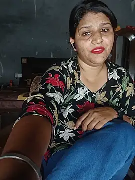 Snapshot of Riyashrma001 chatting on May 15, 5:09 pm Riyashrma001 online show from May 15, 5:09 pm