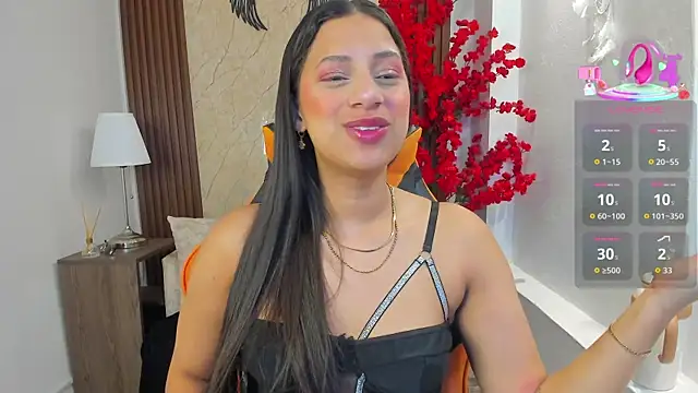 Snapshot of Atiena_ chatting on July 8, 7:40 pm Atiena online show from July 8, 7:40 pm
