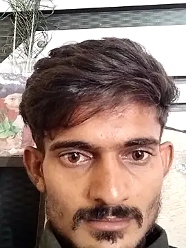 Snapshot of power_houseboy chatting on April 6, 7:09 am power houseboy online show from April 6, 7:09 am