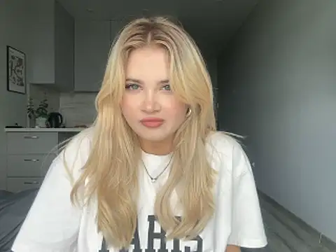 kirtova  online show from May 31, 11:17 am