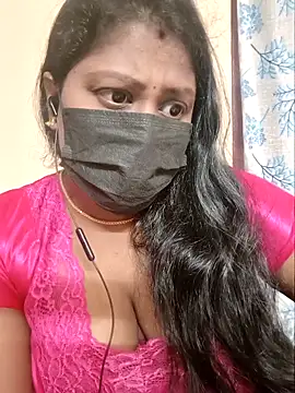 Romantic Woman online show from April 18, 2:10 pm