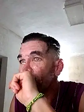 Brian8969 online show from April 4, 2:54 am