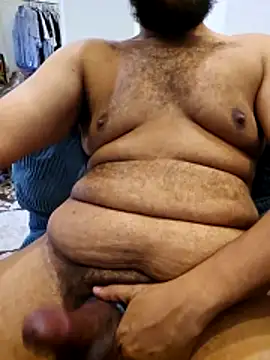 Snapshot of chubfatcock-1 chatting on April 9, 7:58 am chubfatcock-1 online show from April 9, 7:58 am
