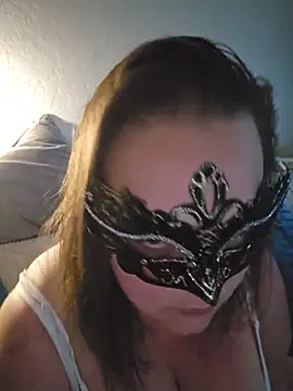 Snapshot of Blondibaby chatting on June 3, 6:57 pm Blondibaby online show from June 3, 6:57 pm