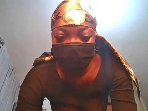 Snapshot of Shan0299__ chatting on May 27, 4:20 am Shan0299 online show from May 27, 4:20 am