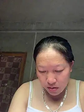 Snapshot of candy-beo chatting on May 19, 5:14 am candy-beo online show from May 19, 5:14 am