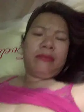   Evelyn   online show from April 26, 11:02 pm