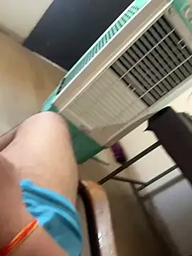 Saksham57953 online show from April 23, 1:51 am