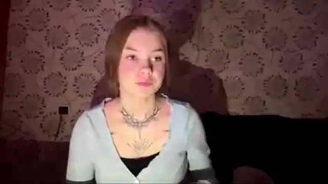 KellyRose online show from April 27, 6:28 pm