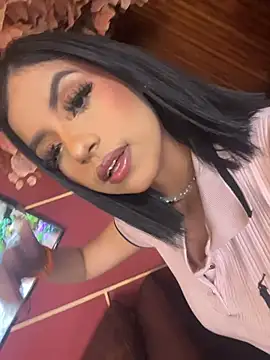 SusanneGrace online show from May 22, 7:19 pm
