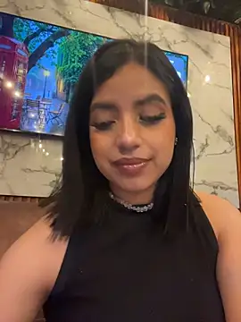 SusanneGrace online show from May 26, 9:05 am