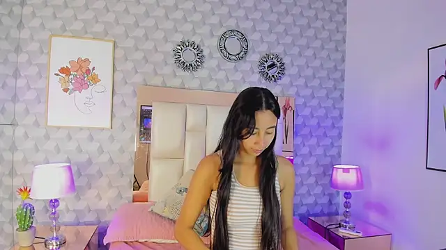 Amber Ashfang online show from May 1, 10:53 am