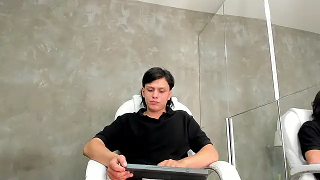 Thiago klein online show from May 2, 11:59 am