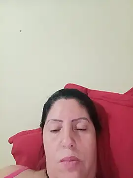 suziferreti online show from May 17, 4:10 am